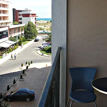 Apartment Near The *